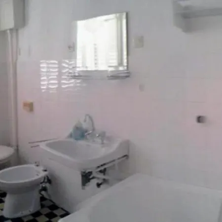Liva - 60m From The Sea Pensjonat 2*