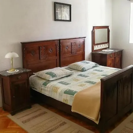 Liva - 60m From The Sea Sutivan