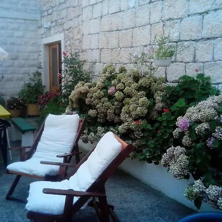 Pensjonat Liva - 60m From The Sea Sutivan